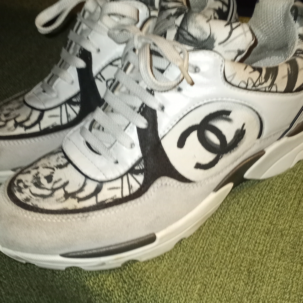 Chanel Limited Edition shoes 2015 size 37 1/2